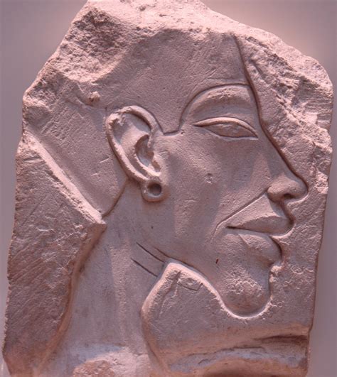 Akhenaten and his family lived in the great religious center of thebes, city of the god amun. Arts and Facts: Episode 21: Akhenaten