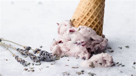 Download Wallpaper 3840x2160 Ice Cream Cone Dessert Lavender 4k Uhd