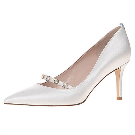 First Look Sarah Jessica Parker Debuts Bridal Shoe