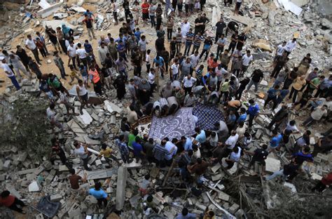 Israel Is Facing Difficult Choice In Gaza Conflict The New York Times