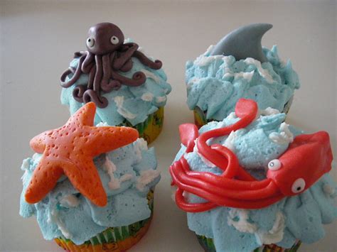 7 Starfish Themed Cupcakes Photo White Starfish Cupcakes Mermaid