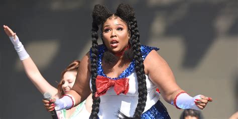 Lizzo Talks Gives Twerking History Lesson On The Jonathan Ross Show