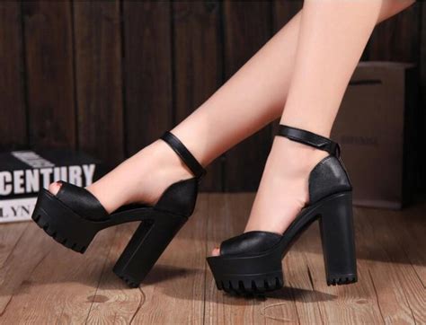 Brand Design Womens Shoes Sexy Peep Toe Sandals Female Thick Heel