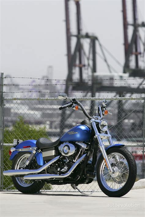 Lukas , luftfilter custom chrome, auspuff v. HARLEY DAVIDSON Street Bob specs - 2006, 2007 - autoevolution