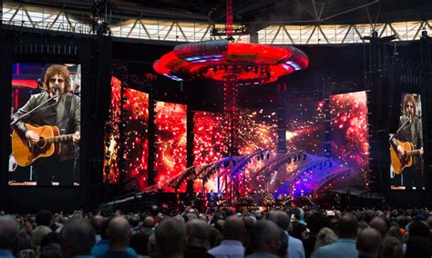 Jeff Lynnes Elo At Wembley Stadium Live Review The Upcoming