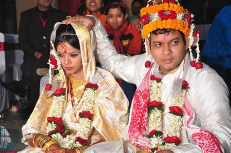 Unlike the ones above, these messages are pure cheese! Different States - Different Colours in Wedding