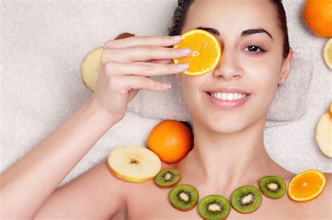 The Best Foods For Healthy Skin To Add To Your Diet