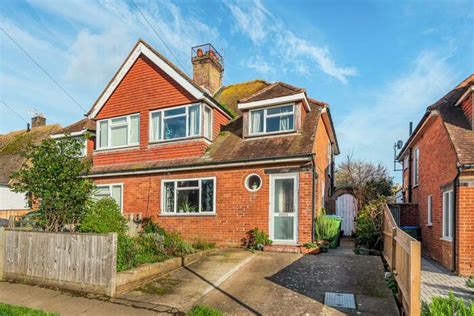 Houses For Sale And To Rent In Bn25 4hr Bracken Road Seaford South Seaford