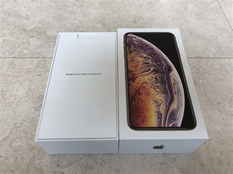 Unboxing The Stunning Gold Iphone Xs Max