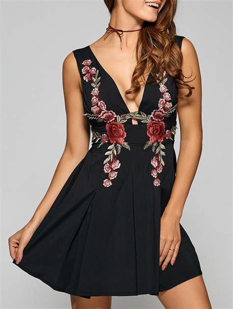 Black M Backless Embroidered Low Cut A Line Party Dress