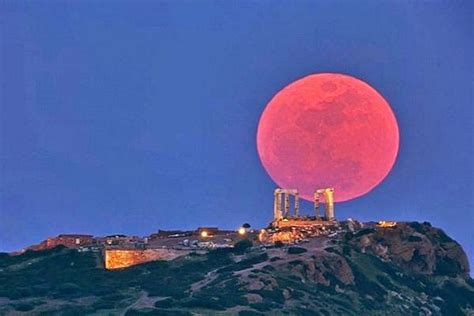 Részleges \holdfogyatkozás — частичное затмение лунь! A MAGYAROK TUDÁSA: HOLDFOGYATKOZÁS