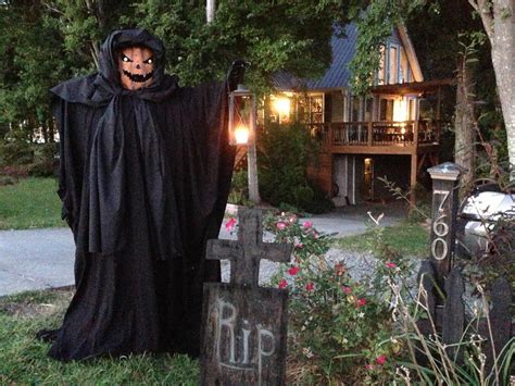 Creepy Halloween Decorations Outdoor With Black Scarecrow And Pumpkin