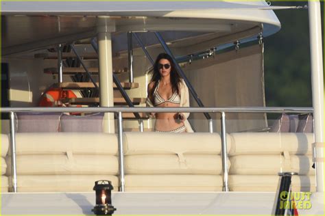 Harry Styles And Kendall Jenners Private Vacation Photos Leaked Photo 3609632 Kendall Jenner
