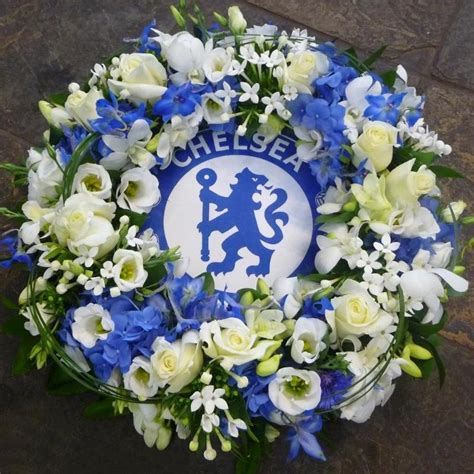 Football Badge Wreath Buy Online Or Call 01642 699079