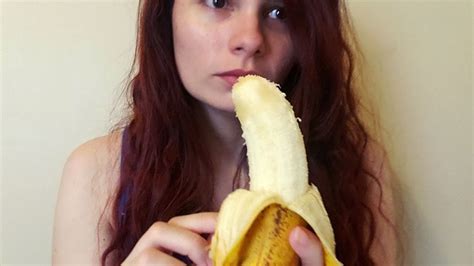 Asmr Eating A Banana Asmr Chewing And Munching Fruit Healthy Food And