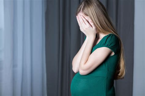 Gravidă Umilită într O Maternitate Din Iaşi A Stat 32 De Ore în Travaliu „nu Te Mai Screme şi
