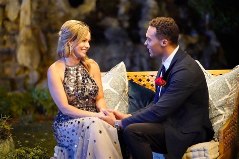 Clare Crawleys Engagement Ring Photos Size Details