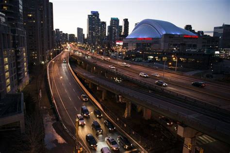 After 10 Months Of Frustration New Gardiner Expressway Exit Ramp