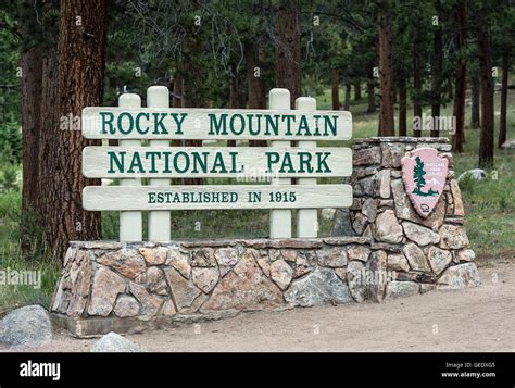 Entrance Sign For Rocky Mountain National Park Colorado Usa Stock