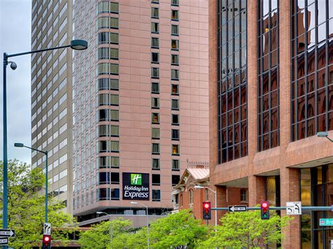 Holiday Inn Express Denver Downtown Hotel In Denver By Ihg