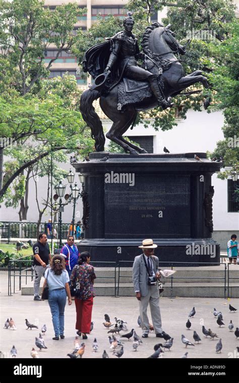 A Statue Of Simon Bolivar In Caracas Venezuela Stock Photo Alamy
