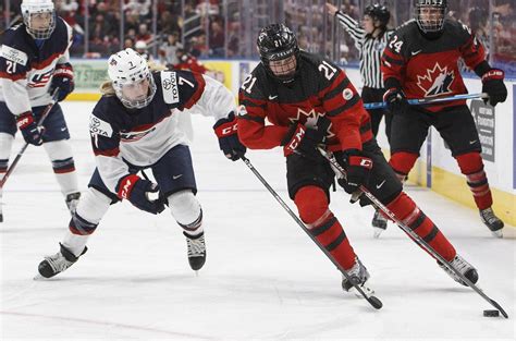 Canadian Womens Hockey Team Unveils Olympic Roster The Globe And Mail