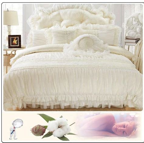 Luxury Jacquard Lace Ruffle Princess Bedding Sets Flowers Duvet Cover Wedding Bedclothes Bed