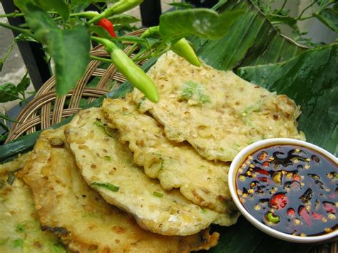 Resep camilan gorengan daun bawang tepung terigu bahan: Resep Cemilan Goreng Dari Tepung Terigu - Blog Masakan ...