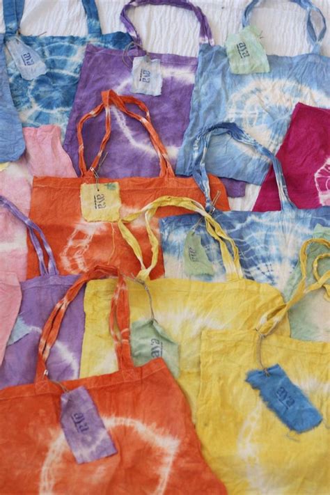 Rainbow Tie Dye Tote Bags Etsy In 2020 Tie Dye Bags Tie Dye Crafts