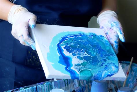 Acrylic Pour Bloom Workshop | Flower Painting Class | Room To Imagine