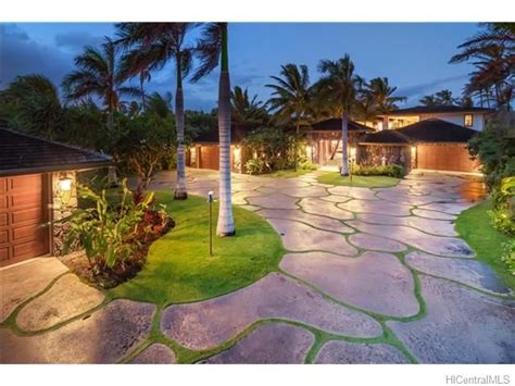 210 N Kalaheo Avenue Kailua Hi 96734 2498m Home For Sale