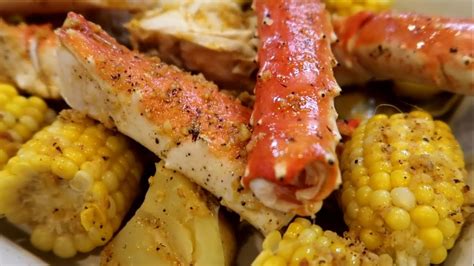 Easy King Crab Legs Recipe Seafood Boil Youtube