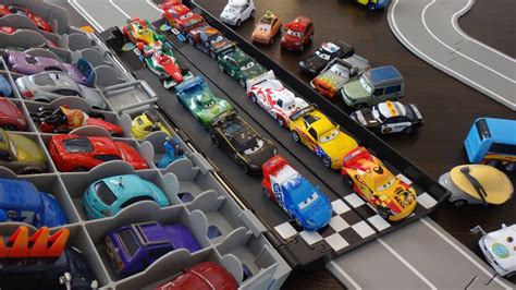 Disney Cars 2 Case And Grand Prix Race Track Youtube