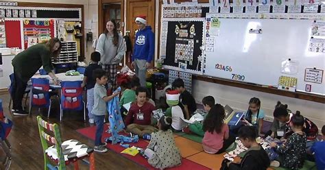 Students Deliver Donations To Jackson Early Childhood Center In