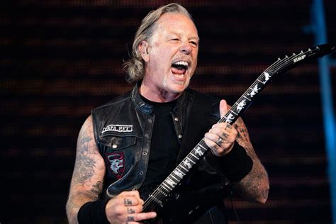 How Metallica Frontman James Hetfield Deals With The Midlife Crisis And