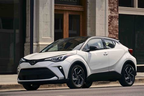 Many malaysians have been asking when this very stylish toyota compact suv will arrive in malaysia and what will its selling price be. 2021 Toyota C-HR Gets Nightshade Edition - Motor Illustrated