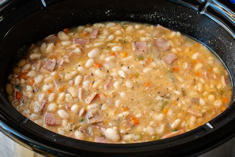 How to make fast no soak beans in the pressure cooker. How To Make Ham And Navy Beans In Crock Pot / Slow Cooker Ham And Bean Soup Healthy Crockpot ...
