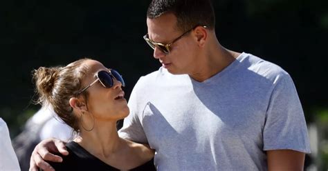 Jennifer Lopez Shares More Majorly Loved Up Pictures From Romantic