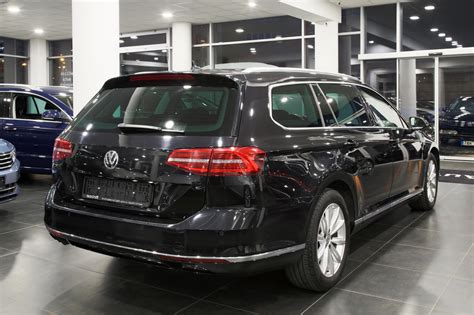 Volkswagen Passat Variant Highline 2 0 TDi DSG 4Motion 140 KW Autodraft