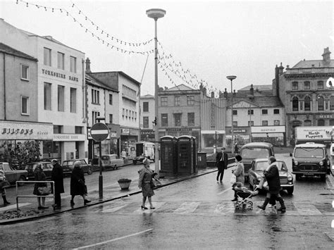 25 unseen photos of Dewsbury shops, roads and pubs through the years ...