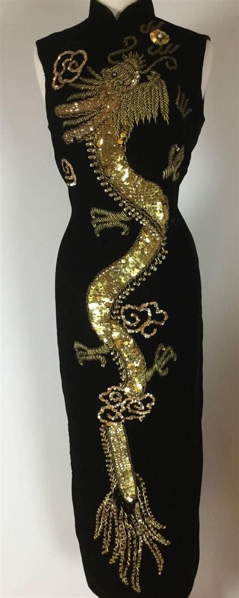 Red Carpet Worthy 1950s Couture Chinese Dragon Sheath Dress Unique