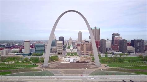 St Louis Arch Aerial Footage Youtube