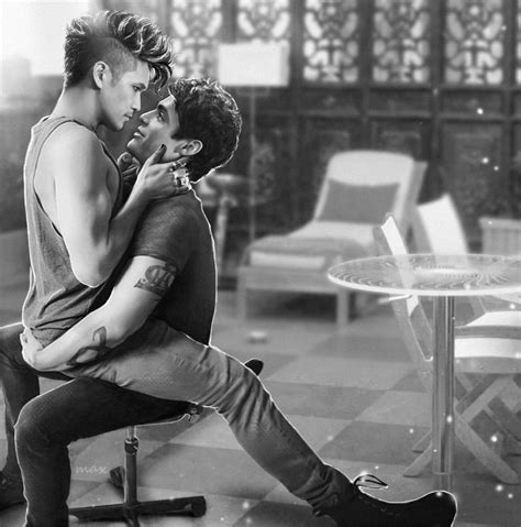 Very Very Close Together In 2020 Malec Shadowhunters Malec