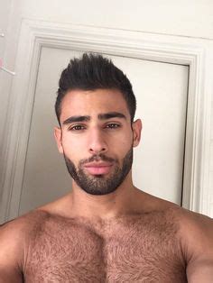 Pablo Hernandez Pablohernandez Twitter With Images Hairy Muscle Hunks Light Skin Men