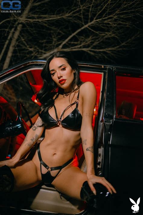 Lily Andrews Nackt Nacktbilder Playboy Nacktfotos Fakes Oben Ohne