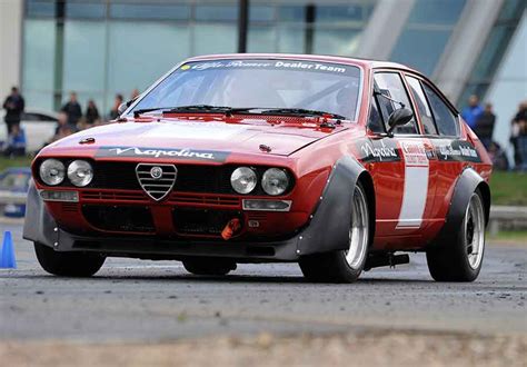 Alfetta Gtv6 Alfa Romeo Race Cars And Fast Road Cars