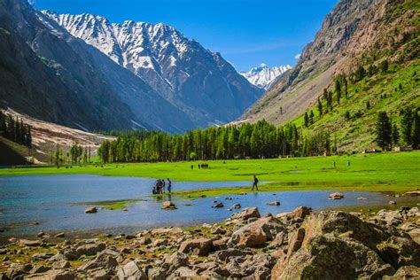 The Top 5 Must See Tourist Attractions In Pakistan In 2022