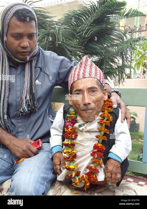 Odds Shorten For New Worlds Smallest Man A 72 Year Old Nepali Has Made