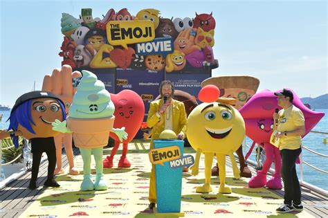 The Emoji Movie Lost Its Zero Percent Rotten Tomatoes Score Ibtimes