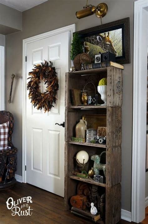 Endless ways to use and decorate with crates. 12 Upcycled Crate Ideas • Recyclart
